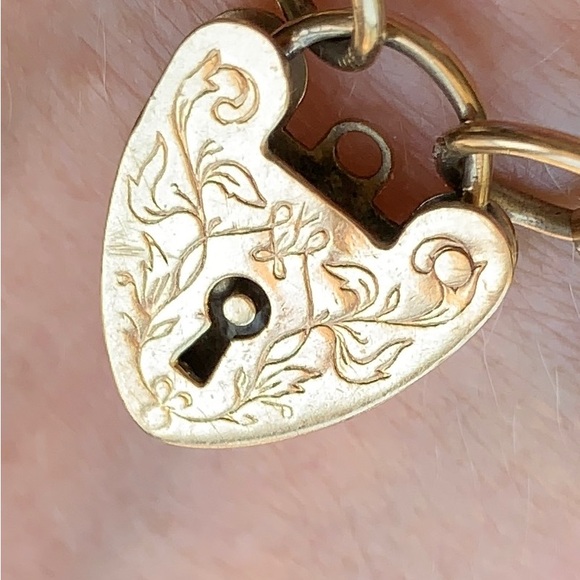 Rare Vintage 9k Heart Padlock with very NICE WEIGHT ❤️ - Picture 3 of 10